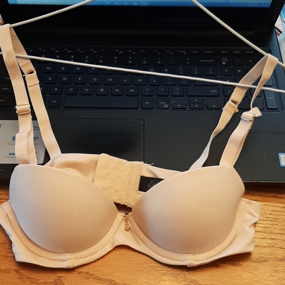 Ladies 🚺 bra - Picture 4 of 8